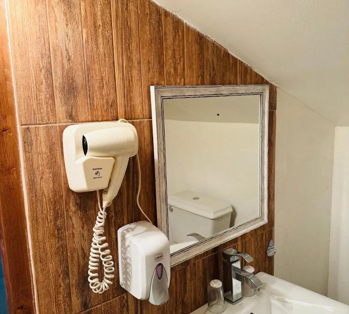 Bonito Hotel Tbilisi 3*,
