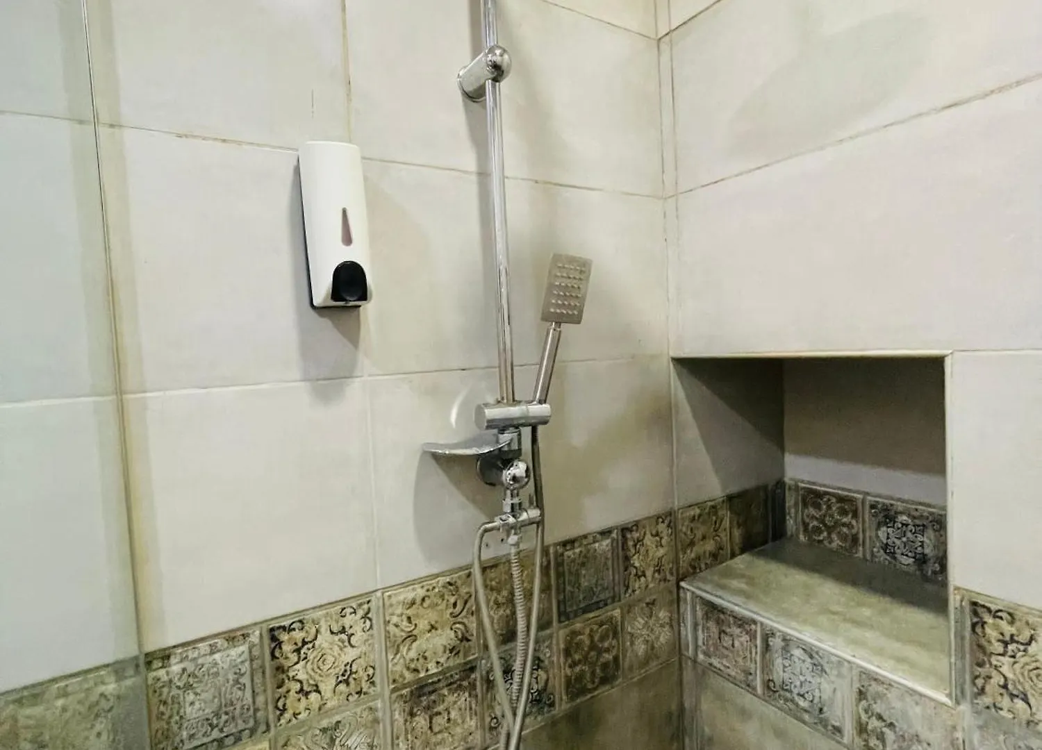 ***  Bonito Hotel Tbilisi Geórgia